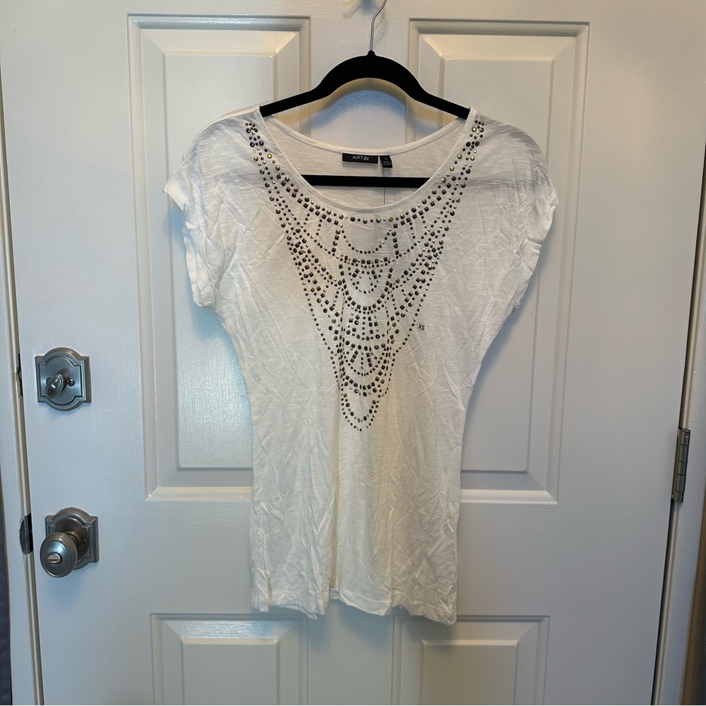 Women’s Apt. 9 Cream Capped Sleeve Studded Top